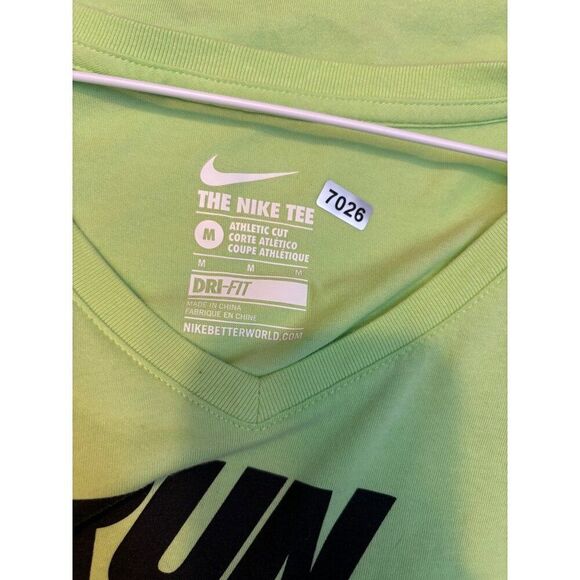 Nike Womens Dri-Fit V-Neck Athletic T-Shirt "Run Dont Hide" Light Green M - Picture 7 of 7